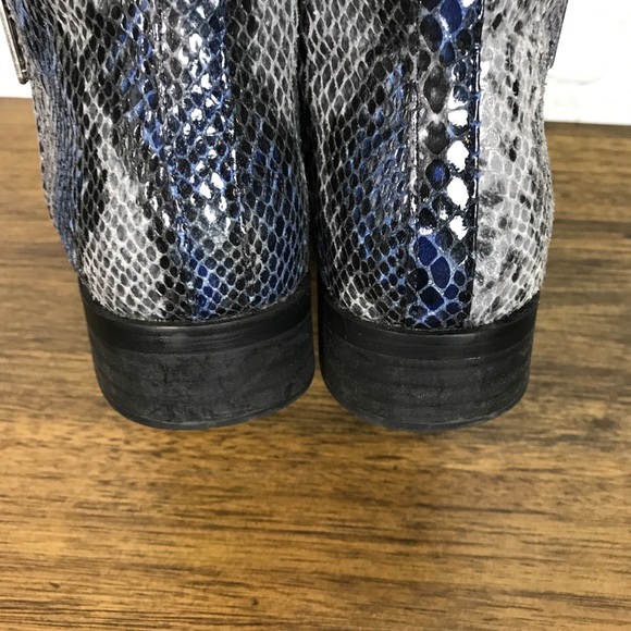 Anthropologie Vanessa Wu Snake Print Ankle Boots - Picture 6 of 8